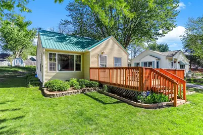 632 7th Street W, Hastings, MN 55033 - Photo 1