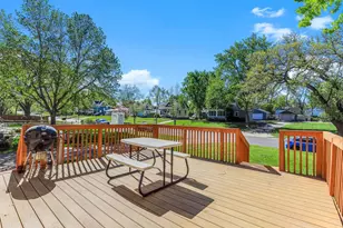 632 7th St W, Hastings, MN 55033 - Photo 3