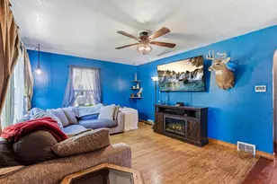 632 7th St W, Hastings, MN 55033 - Photo 5
