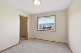 932 S Chestnut St, Belle Plaine, MN 56011 - Photo 13