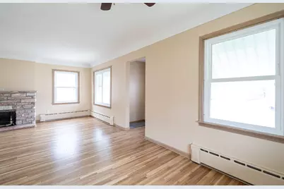 1044 Cumberland Street, Saint Paul, MN 55117 - Photo 9