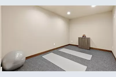 4257 Pine Parkway S, Fargo, ND 58104 - Photo 35