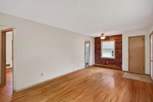 7070 Claude Ave, Inver Grove Heights, MN 55076 - Photo 5