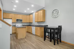 4770 Underwood Ln N, Plymouth, MN 55442 - Photo 5