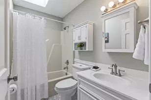 1289 Castle Ct, Golden Valley, MN 55427 - Photo 39