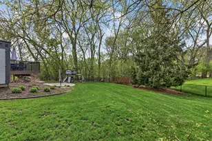 1289 Castle Ct, Golden Valley, MN 55427 - Photo 55