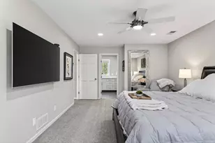 1289 Castle Ct, Golden Valley, MN 55427 - Photo 29