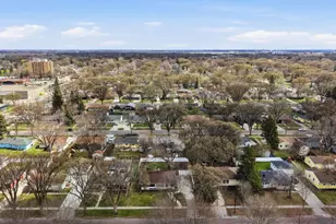2310 9th St N, Fargo, ND 58102 - Photo 29