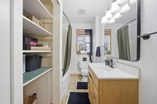 2310 9th St N, Fargo, ND 58102 - Photo 17