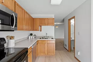 6276 158th St W, Apple Valley, MN 55124 - Photo 9