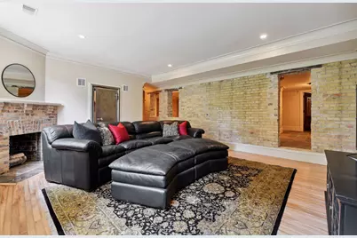 1721 Mount Curve Avenue, Minneapolis, MN 55403 - Photo 87