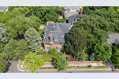 1721 Mount Curve Avenue, Minneapolis, MN 55403 - Photo 113
