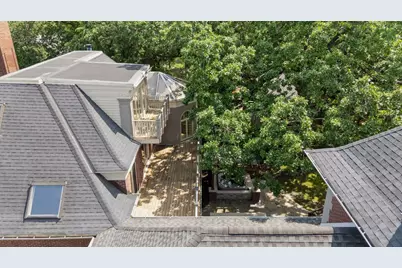 1721 Mount Curve Avenue, Minneapolis, MN 55403 - Photo 97