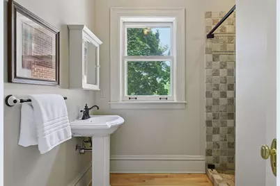 1721 Mount Curve Avenue, Minneapolis, MN 55403 - Photo 63