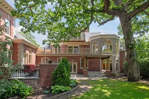 1721 Mt Curve Ave, Minneapolis, MN 55403 - Photo 105