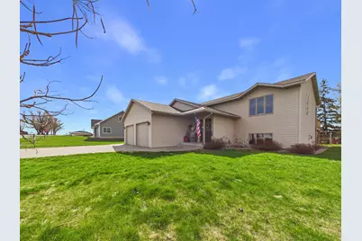 2646 Lois Lane SE, Alexandria, MN 56308 - Photo 5