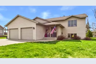 2646 Lois Lane SE, Alexandria, MN 56308 - Photo 1