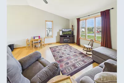 2646 Lois Lane SE, Alexandria, MN 56308 - Photo 11
