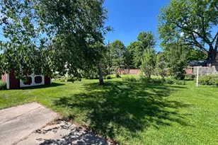 410 14th St W, Hastings, MN 55033 - Photo 7