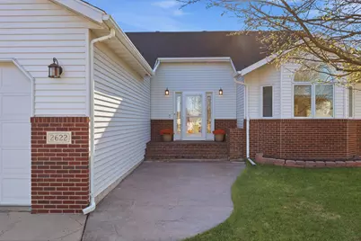 2622 Wheatland Drive S, Fargo,  58103 - Photo 3