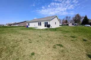 1401 W Fairview Ave, Olivia, MN 56277 - Photo 41