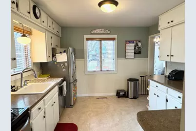 205 2nd Avenue SW, Roseau, MN 56751 - Photo 7