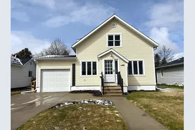 205 2nd Avenue SW, Roseau, MN 56751 - Photo 1