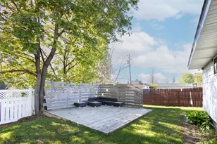 1771 Ivy Ave E, Saint Paul, MN 55106 - Photo 27