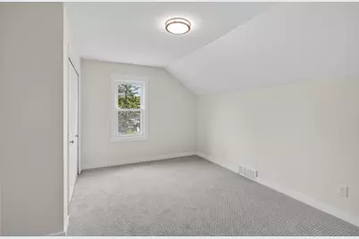 1806 Sherwood Avenue, Saint Paul, MN 55119 - Photo 27