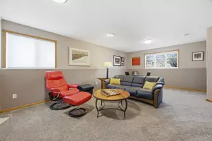 2400 Fairway Dr, Moorhead, MN 56560 - Photo 19