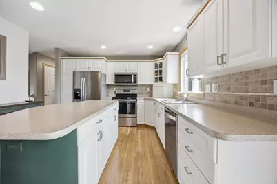 2400 Fairway Drive, Moorhead, MN 56560 - Photo 11