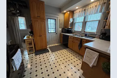201 6th Avenue SE, Roseau, MN 56751 - Photo 5