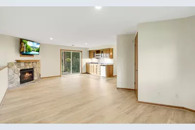 8918 Waconia Street NE, Blaine, MN 55449 - Photo 25