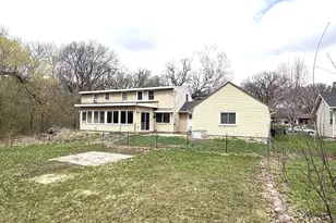 1039 W Summit Ave, Fergus Falls, MN 56537 - Photo 5