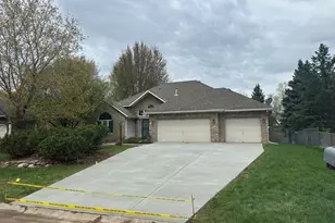 2522 Windsor Ln, Woodbury, MN 55125 - Photo 5