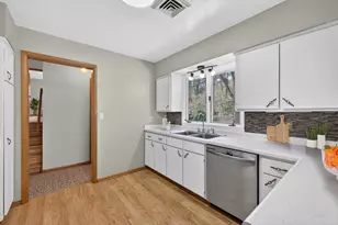 1045 19th Ave NE, Rochester, MN 55906 - Photo 9