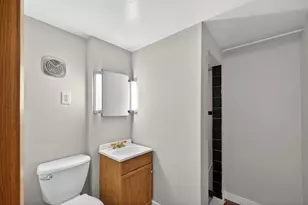 1045 19th Ave NE, Rochester, MN 55906 - Photo 23