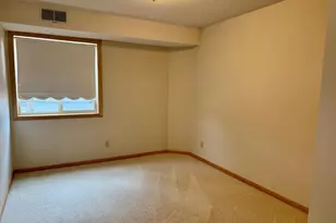 912 Hawthorne St, Alexandria, MN 56308 - Photo 17
