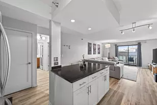 401 S 1st St, Minneapolis, MN 55401 - Photo 3