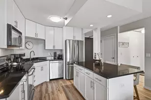 401 S 1st St, Minneapolis, MN 55401 - Photo 1