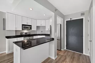 401 S 1st St, Minneapolis, MN 55401 - Photo 3