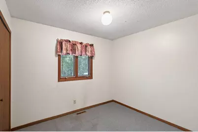 31931 Lily Street NW, Cambridge, MN 55008 - Photo 19