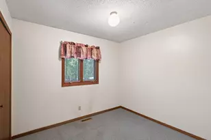 31931 Lily St NW, Cambridge, MN 55008 - Photo 19