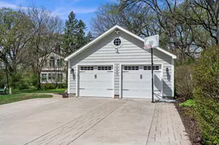 1633 E River Pkwy, Minneapolis, MN 55414 - Photo 95