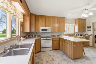 47473 200th St, Easton, MN 56025 - Photo 3