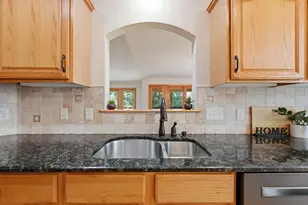 15 Anemone Cir, North Oaks, MN 55127 - Photo 9