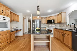 15 Anemone Cir, North Oaks, MN 55127 - Photo 7