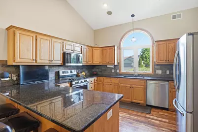 217 Maverick Avenue, Elko New Market, MN 55054 - Photo 5