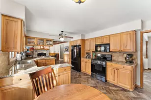 18136 Yorkshire Ave, Prior Lake, MN 55372 - Photo 21
