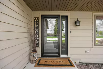 970 Rolling Greens Lane NW, Hutchinson, MN 55350 - Photo 3